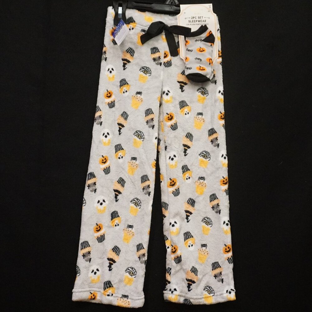 Modern Kids Plush Pajama Pants Gray Cupcake Halloween Kids Sm w/ Matching Socks